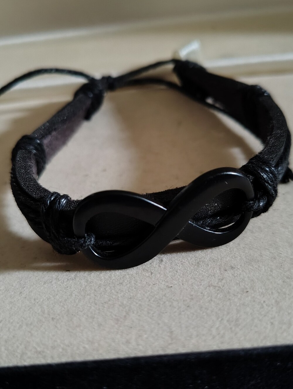 New Unisex All-Black Leather Infinity Charm Adjustable Bracelet